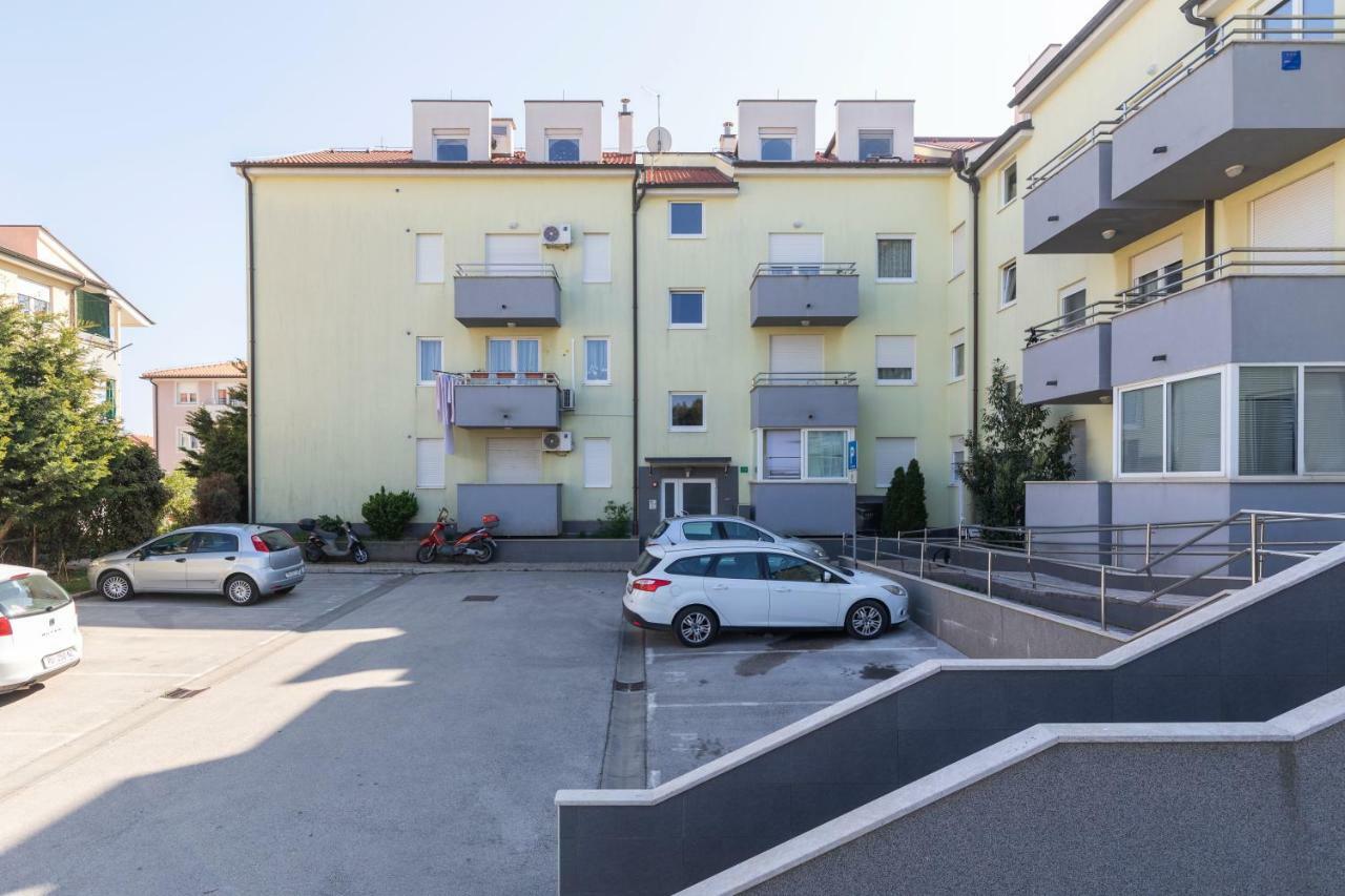 Onyx - Luxury Sunny Apartment Pula Exterior photo